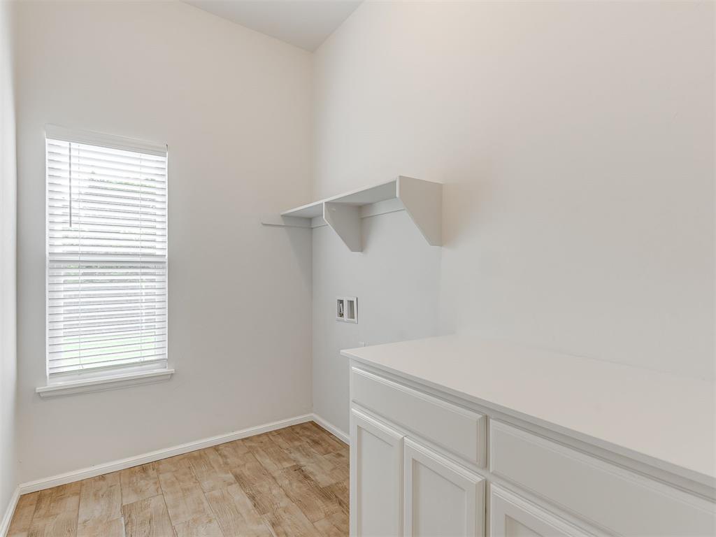 3023 Wister Road Property Photo 35