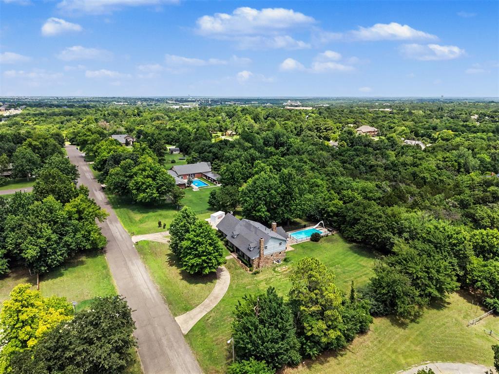 2724 Persimmon Creek Drive Property Photo 45