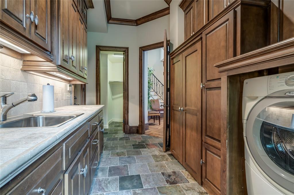 5701 Mistletoe Court Property Photo 45