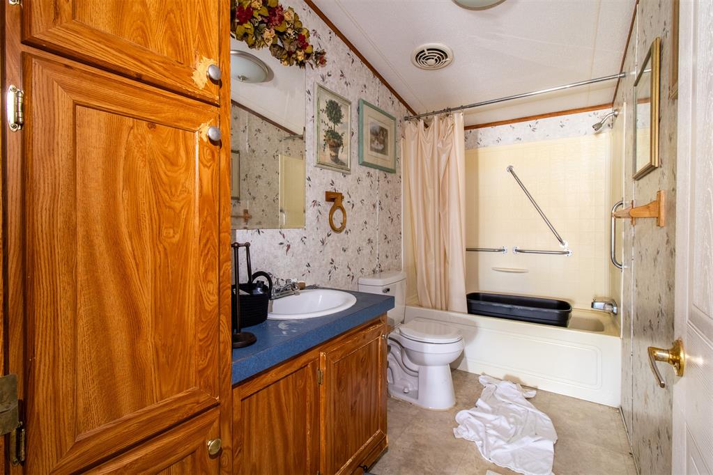 13033 Forest Fox Road Property Photo 4