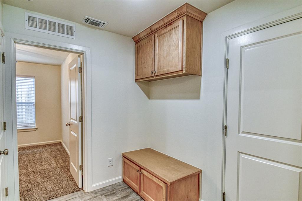 2820 S Bowling Drive Property Photo 32