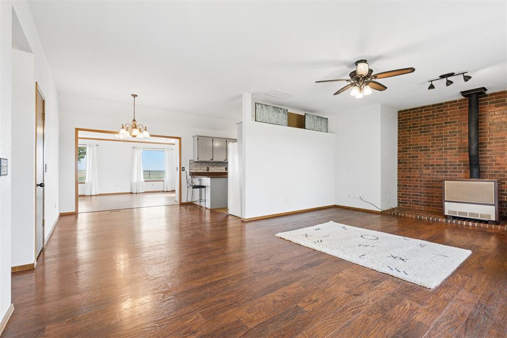 503 Moffat Road Ne Property Photo 8