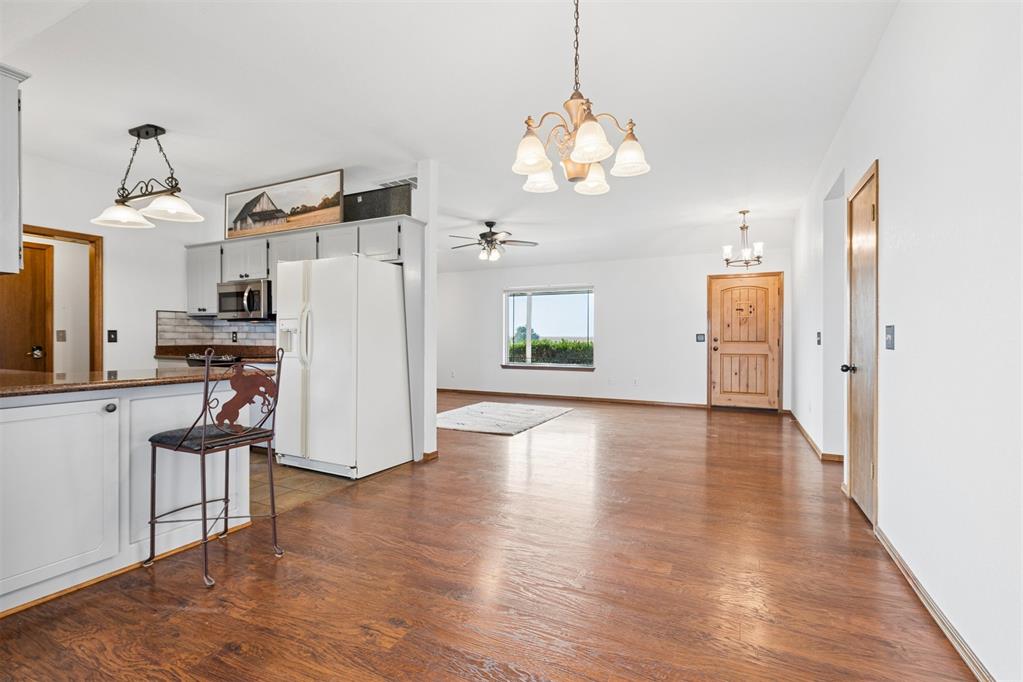 503 Moffat Road Ne Property Photo 17