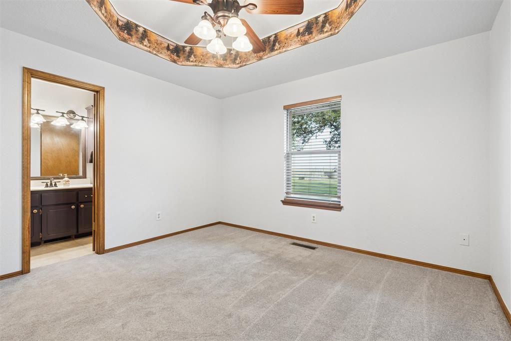 503 Moffat Road Ne Property Photo 18