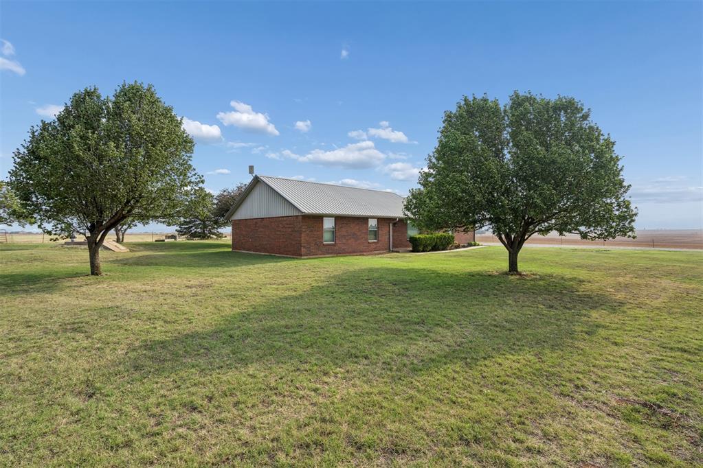 503 Moffat Road Ne Property Photo 36