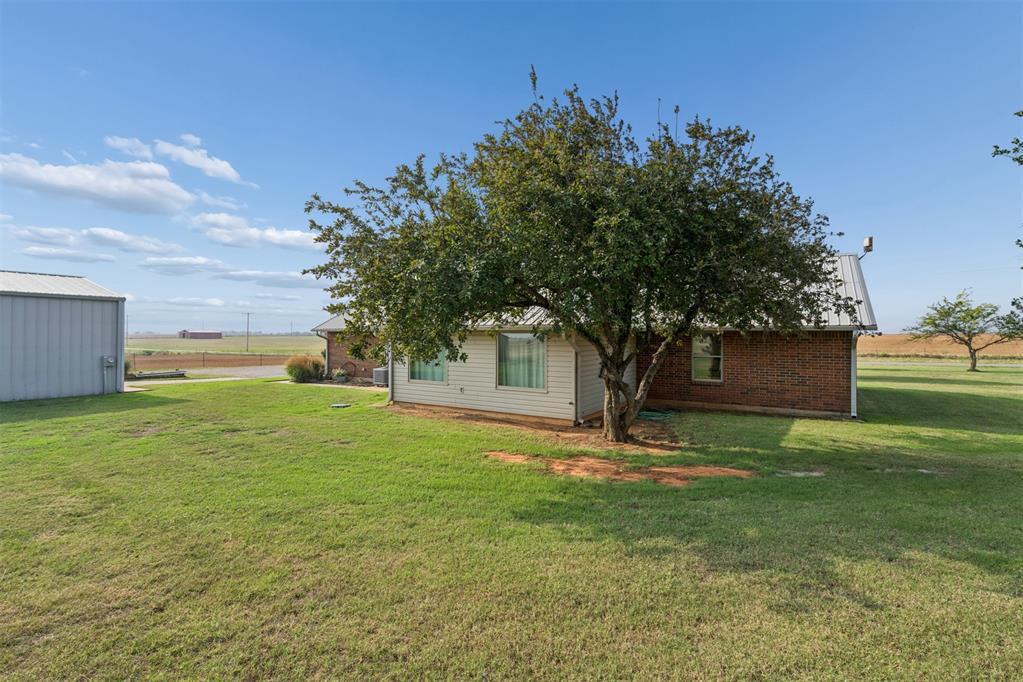 503 Moffat Road Ne Property Photo 37