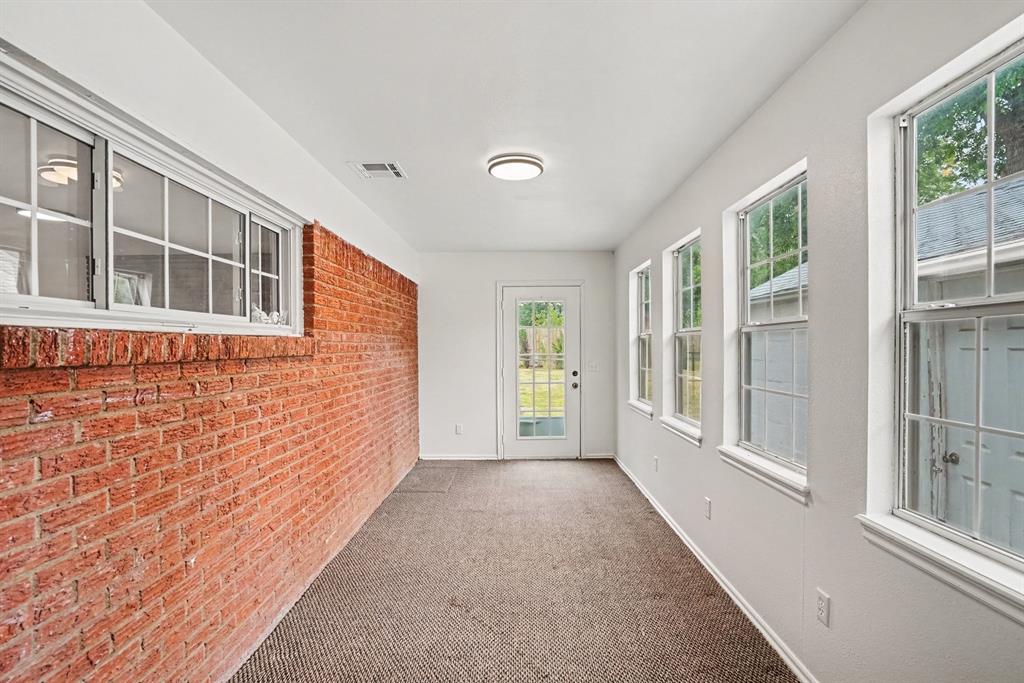 522 E Steed Drive Property Photo 15