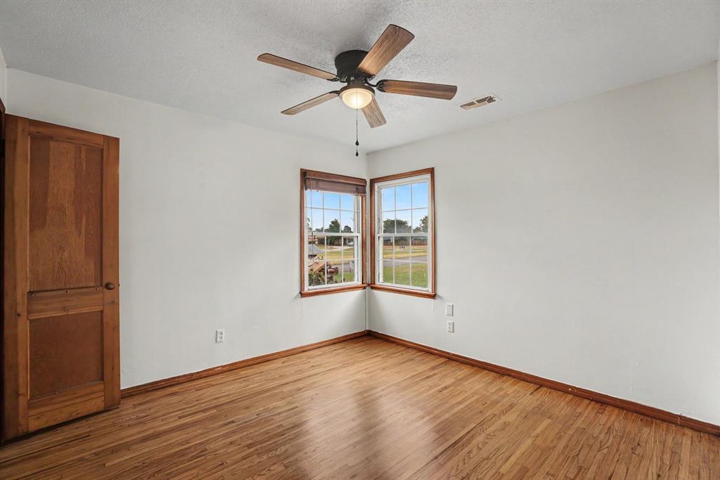 522 E Steed Drive Property Photo 19