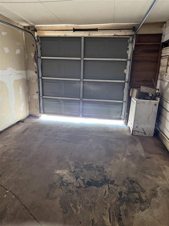 1921 N Vine Street Property Photo 9