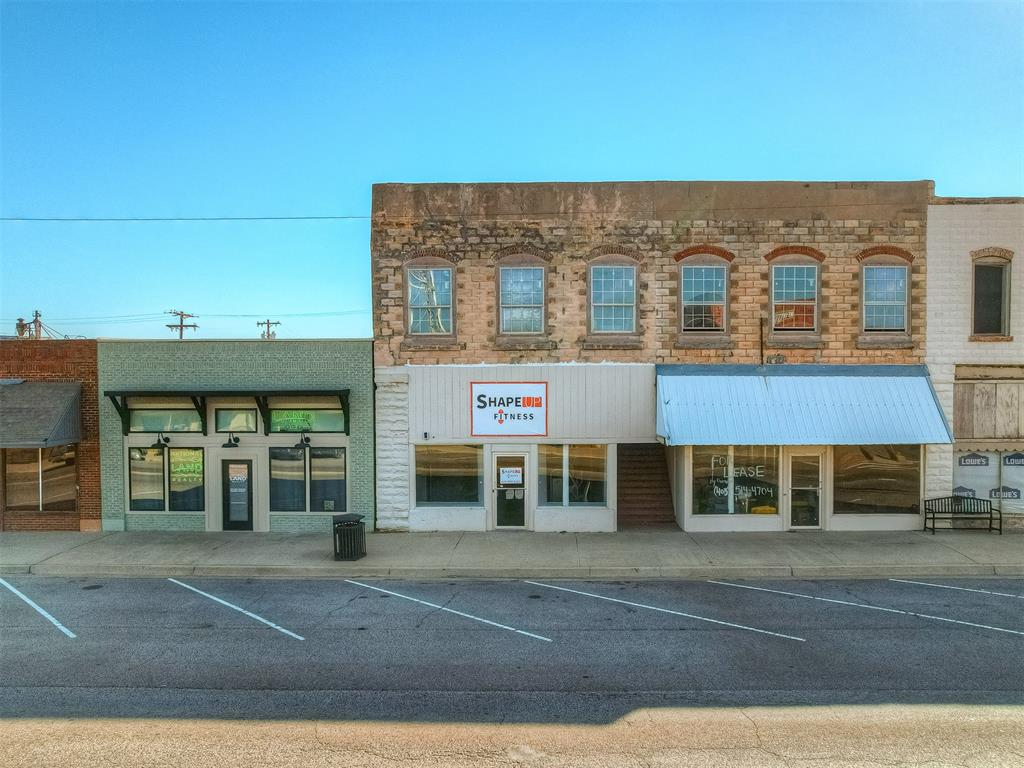 104 N Grand Street Property Photo 28