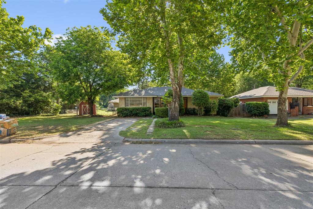 8 Burk Way Property Photo 2