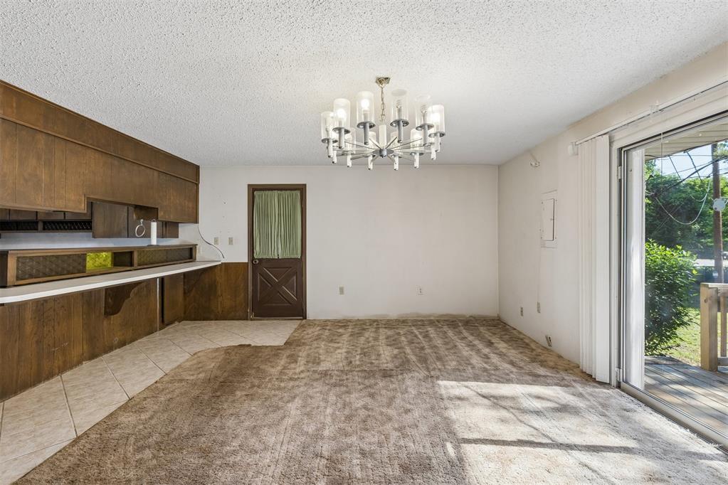 8 Burk Way Property Photo 14