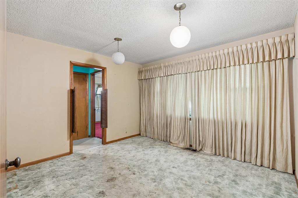 8 Burk Way Property Photo 30