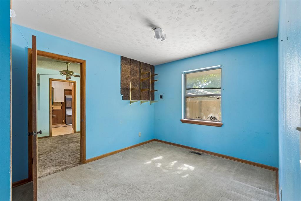 8 Burk Way Property Photo 39