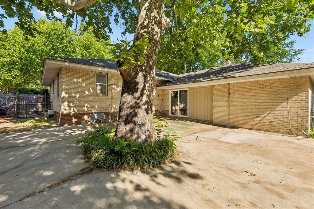 8 Burk Way Property Photo 44