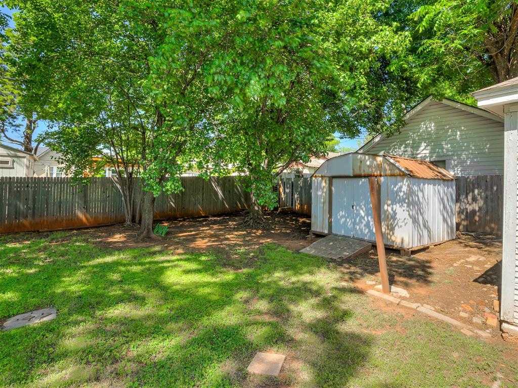 1525 Nw 41st Street Property Photo 32