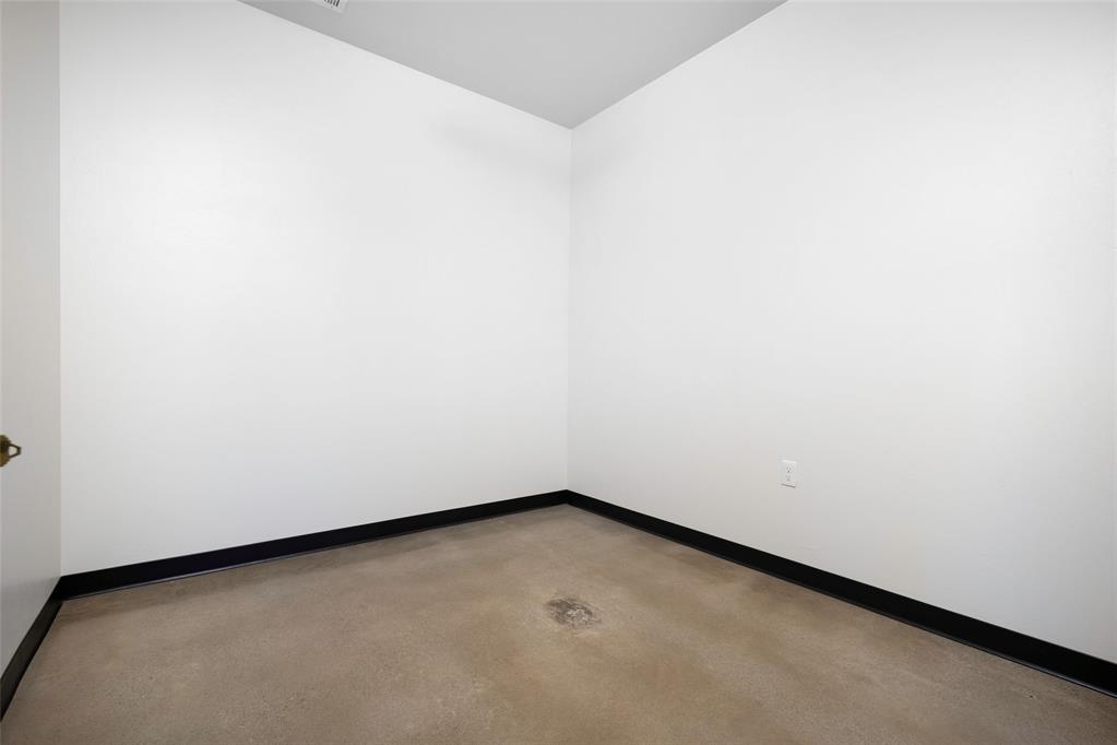 4701 W Main Street 101 Property Photo 11