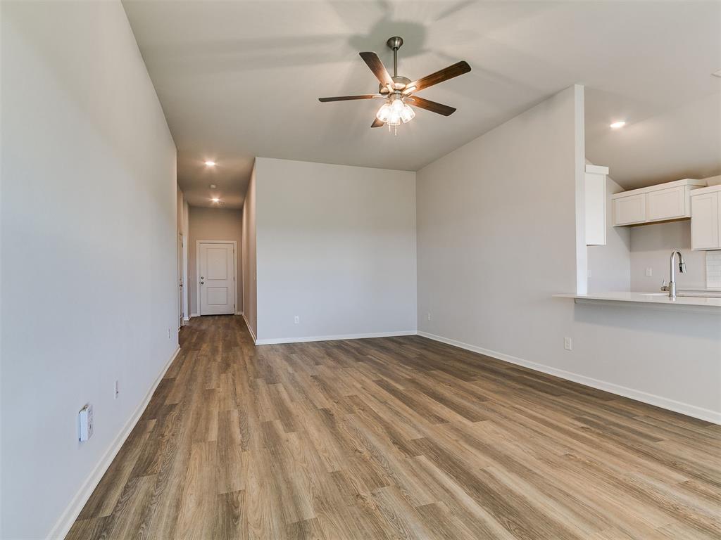 9001 Blackfork Lane Property Photo 7