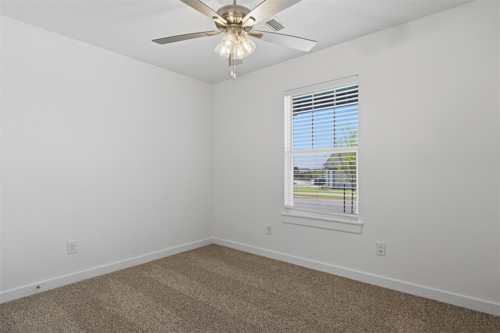 3713 Nw 177th Street Property Photo 26