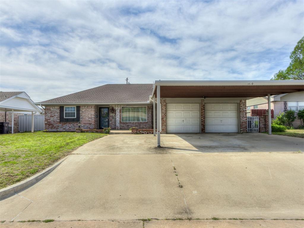 1610 Sw 70th Street Property Photo 6