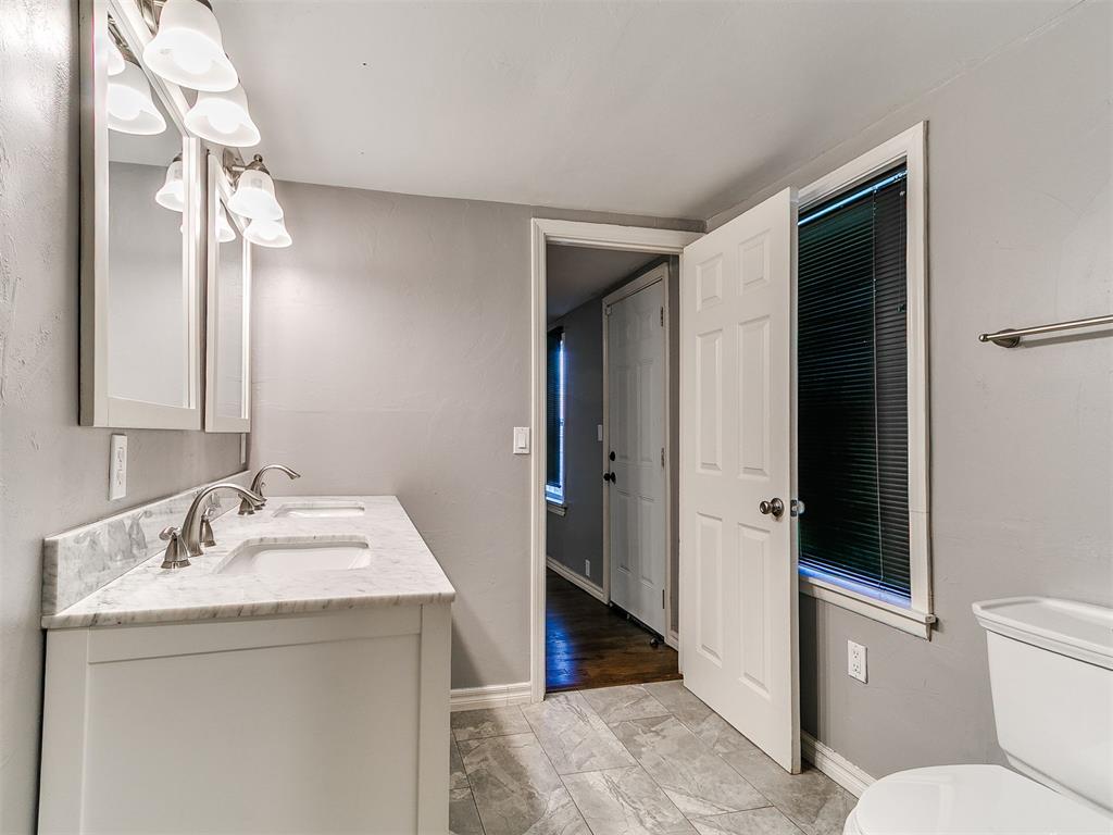 821 Nw 35th Street Property Photo 41