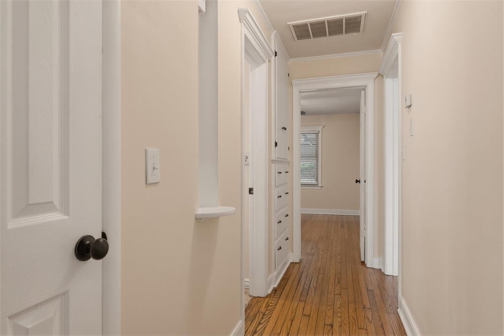 1804 Nw 34th Street Property Photo 6