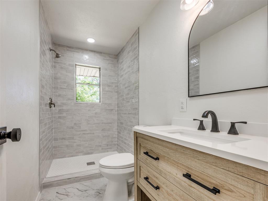 5408 S Monte Drive Property Photo 11