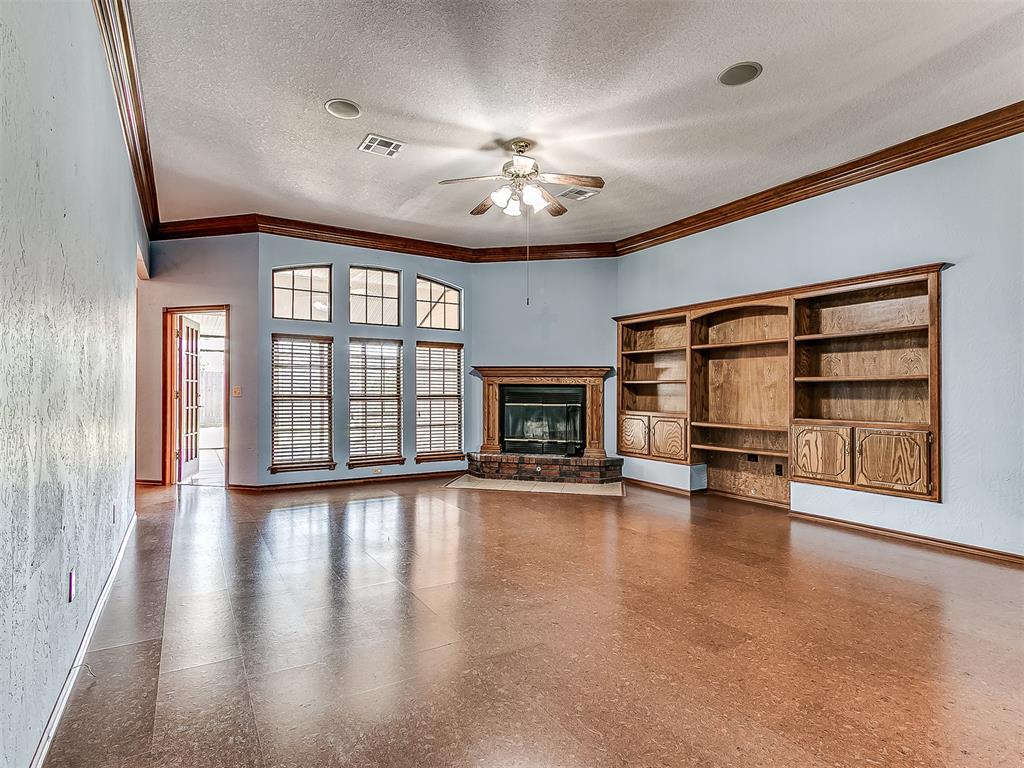 3104 Sw 126th Street Property Photo 4