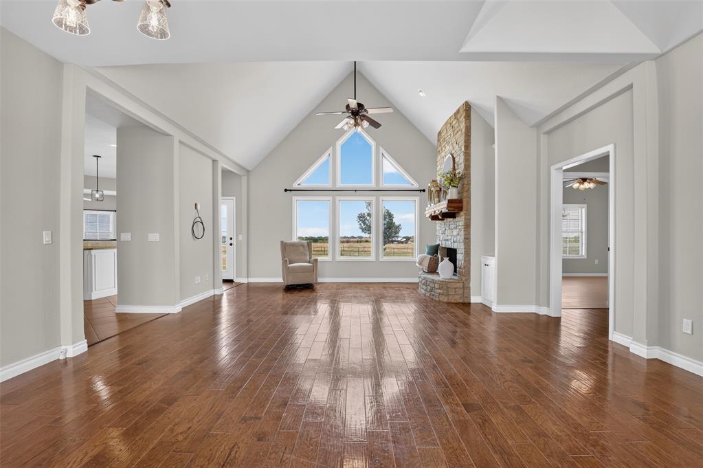 7146 Ne Mustang Road Property Photo 6