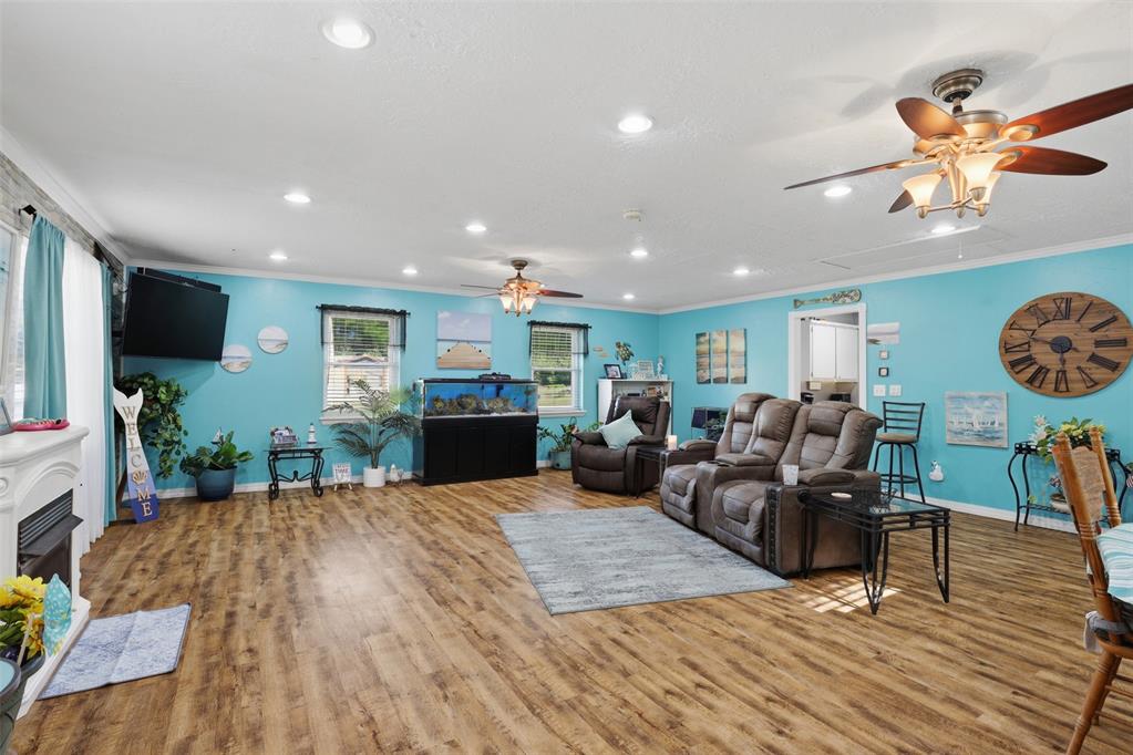 32 S Quail Drive Property Photo 3
