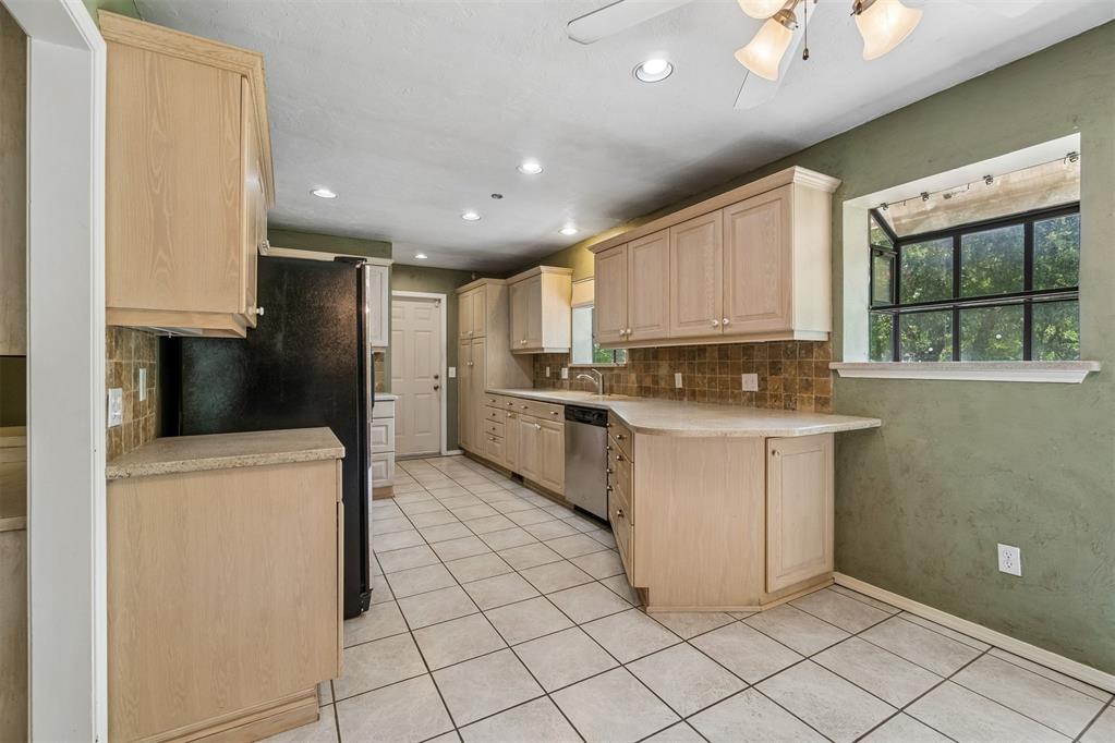 4409 Martin Drive Property Photo 20