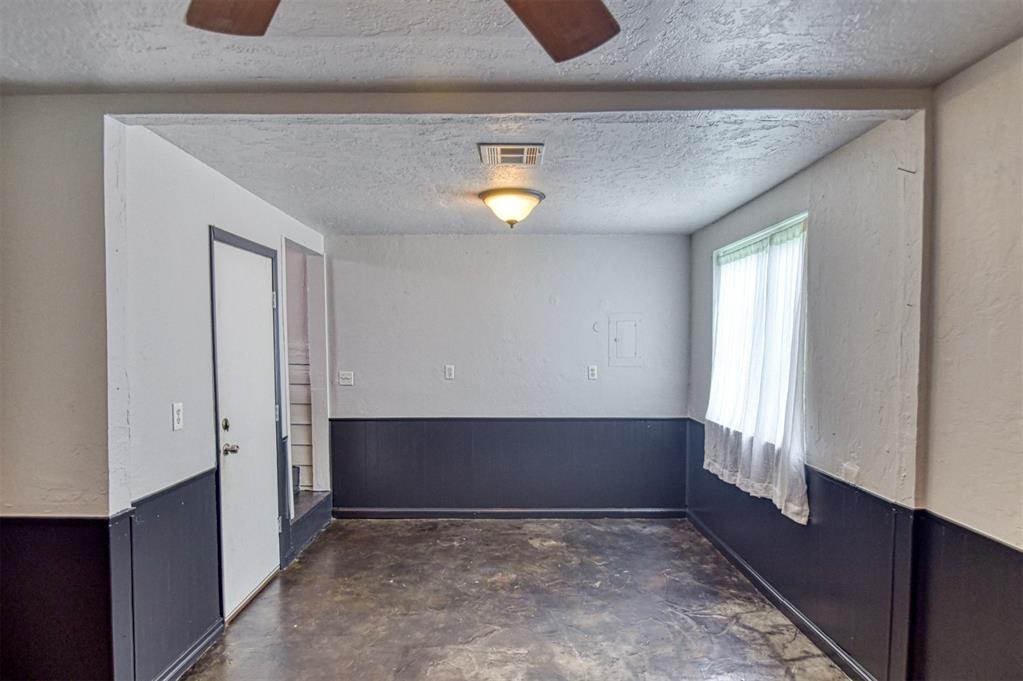 717 E Johnson Street Property Photo 29