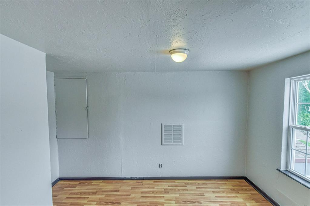 717 E Johnson Street Property Photo 34