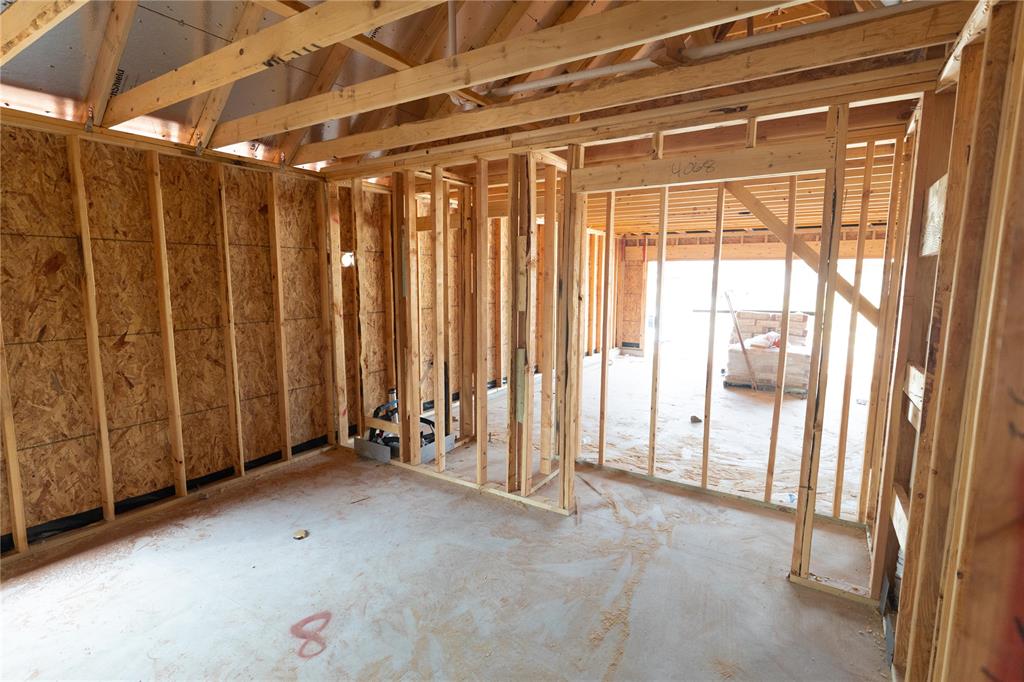 8340 Hazelwood Way Property Photo 7