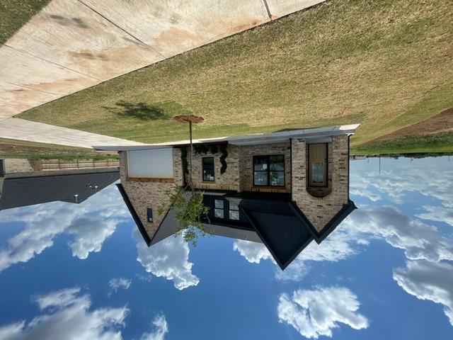 14917 Mackay Drive Property Photo 1