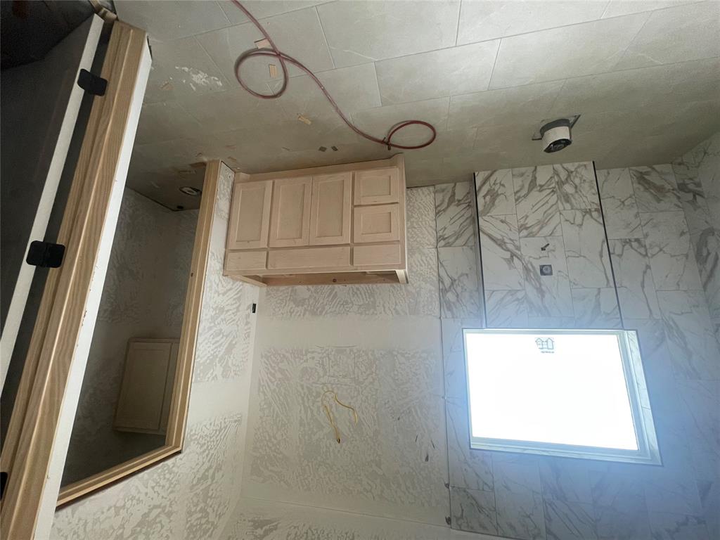 14917 Mackay Drive Property Photo 9