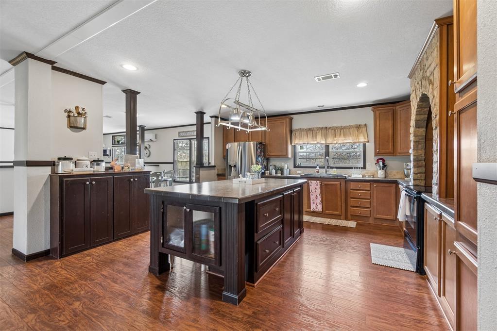 10170 E Post Oak Road Property Photo 25