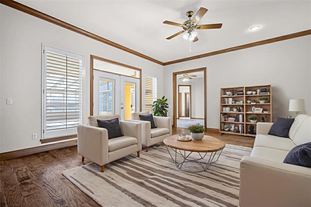 1005 Bentbrook Place Property Photo 14