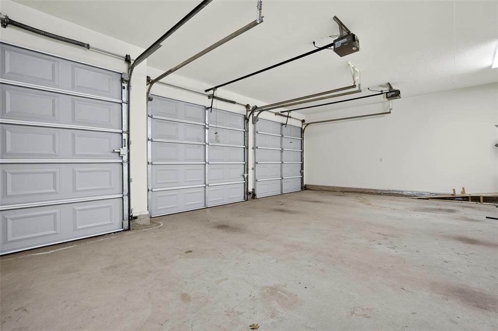 1005 Bentbrook Place Property Photo 39