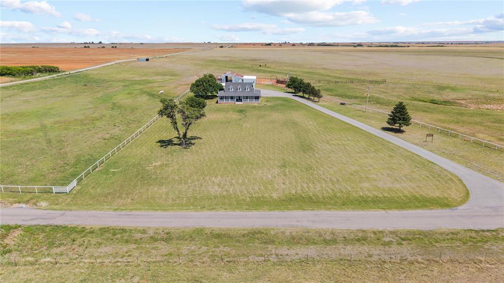 12010 N 2260 Road Property Photo 4