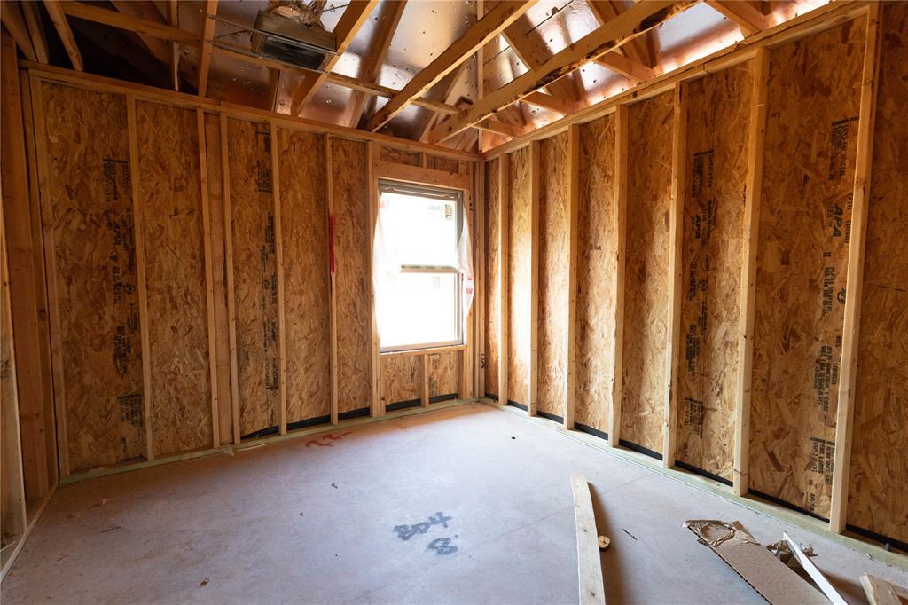 8320 Nw 155th Street Property Photo 5