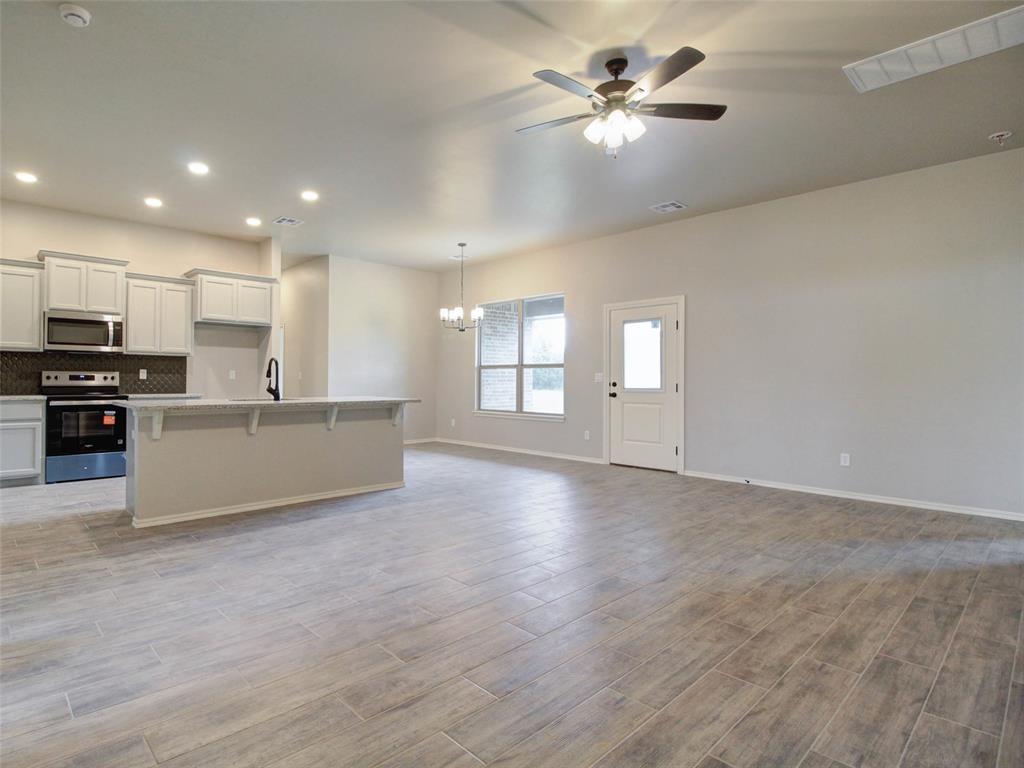 4111 S Wagon Drive Property Photo 4