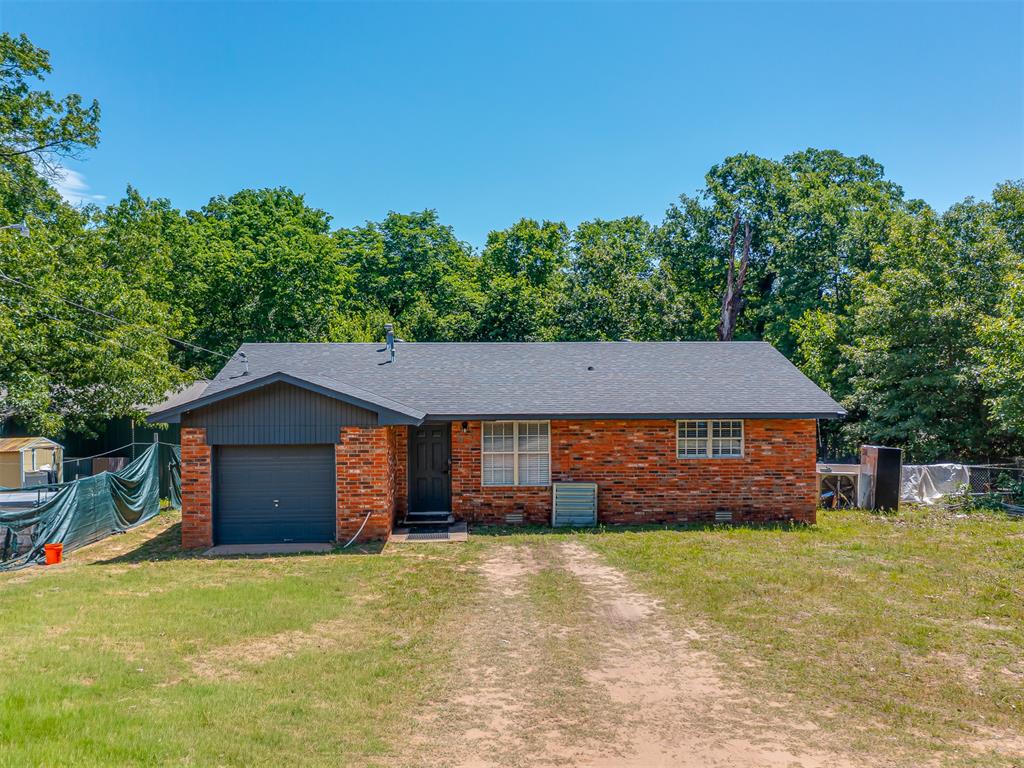 20239 Bern Lane Property Photo 3