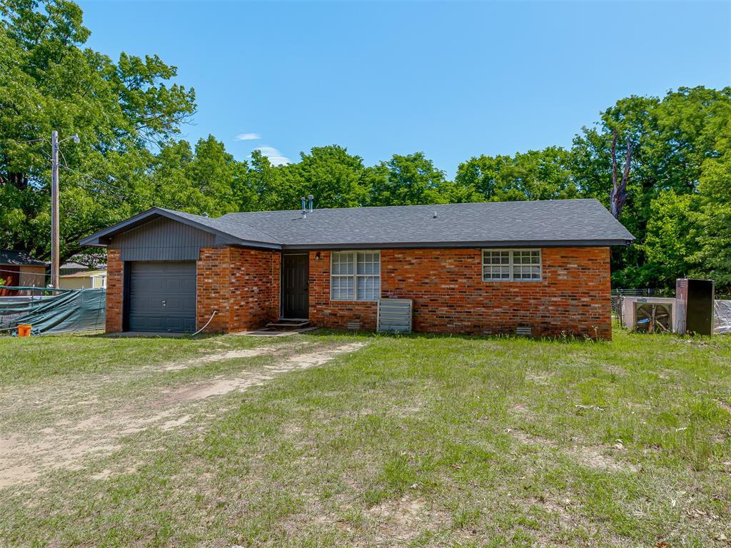 20239 Bern Lane Property Photo 3
