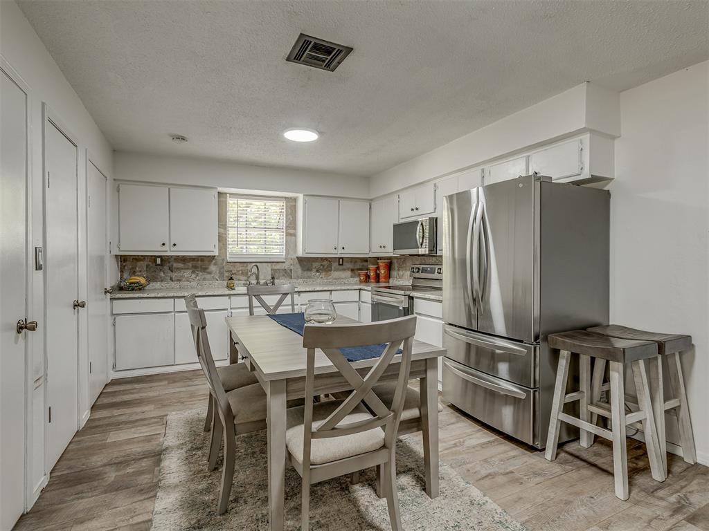 20239 Bern Lane Property Photo 10