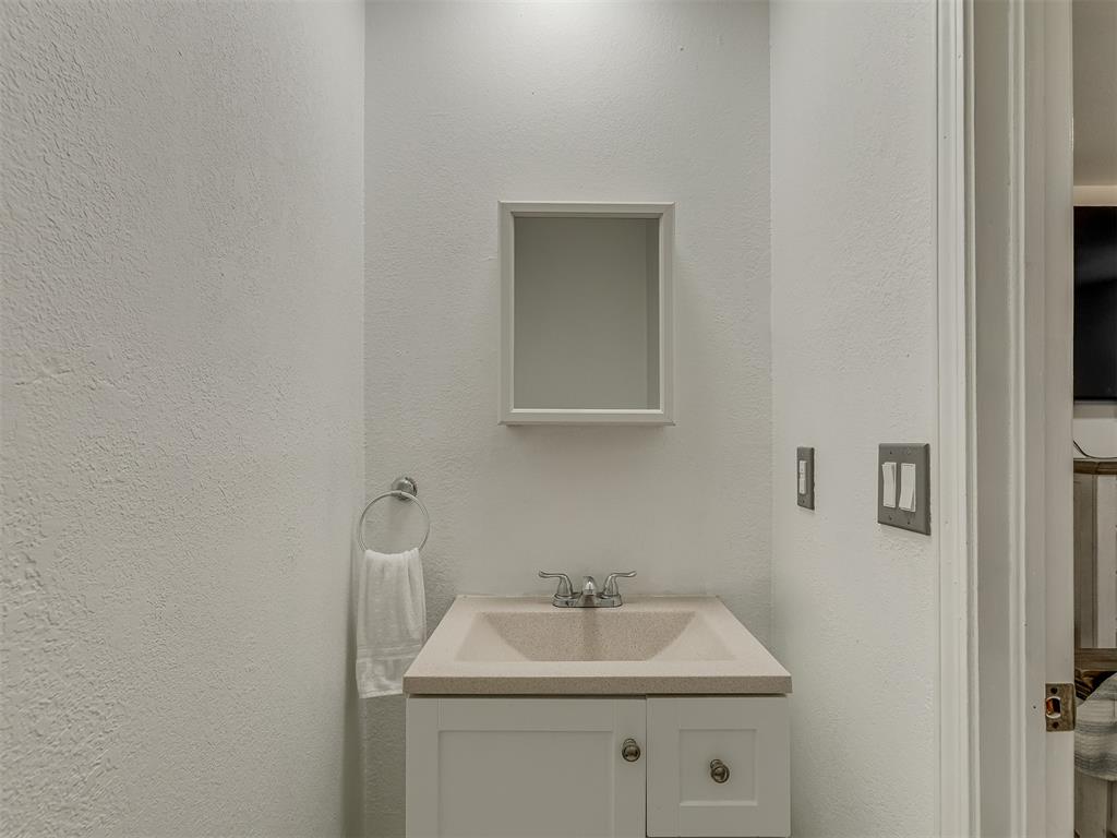 20239 Bern Lane Property Photo 20