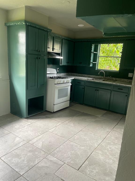 1229387 Property Photo 1