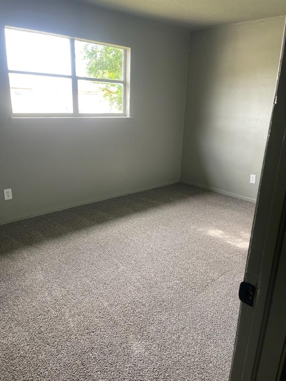 1229387 Property Photo 3