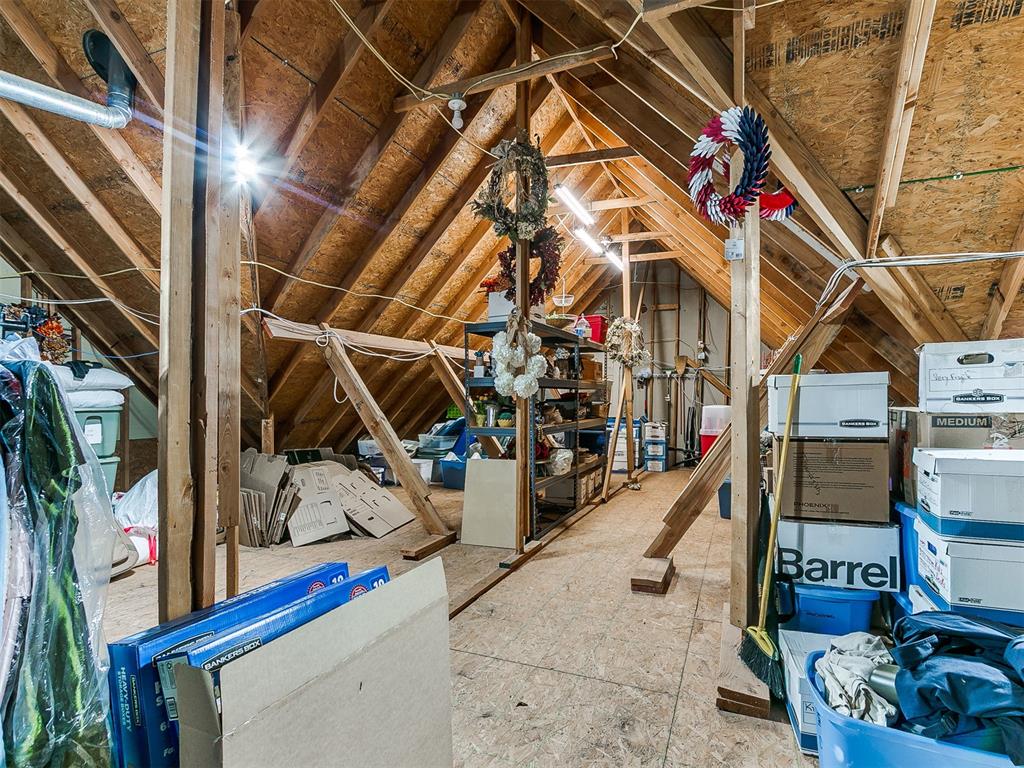 1431 Townsend Glen Property Photo 41