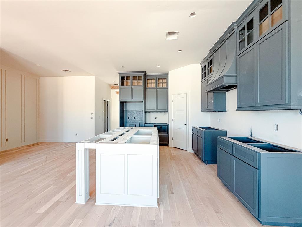 1700 Paseo Place Property Photo 7